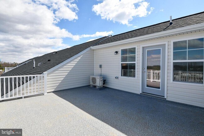 Building Photo - 4513 Ryelan Dr