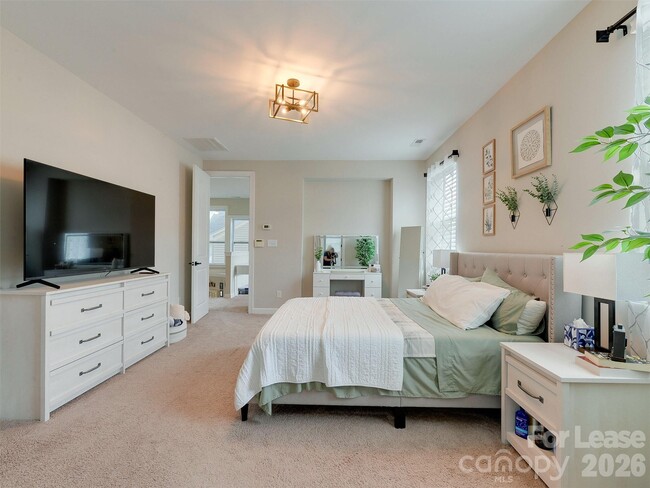 Building Photo - 7121 Toxaway Ln