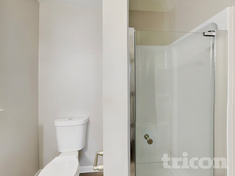 Building Photo - 4900 Valley Trail Ct