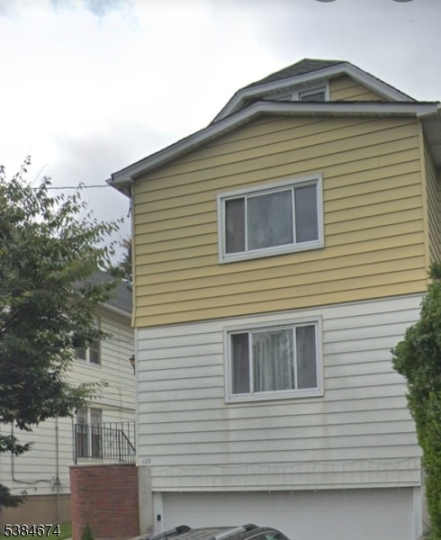 Primary Photo - 122 Westervelt Ave