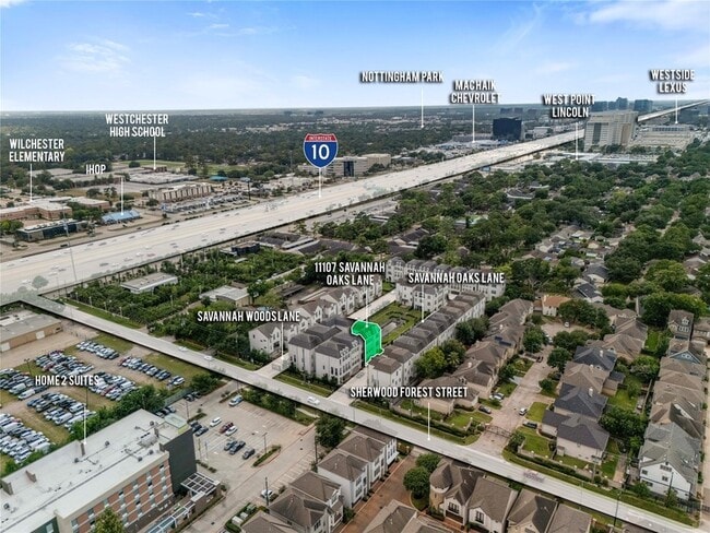 Building Photo - 11107 Savannah Oaks Ln