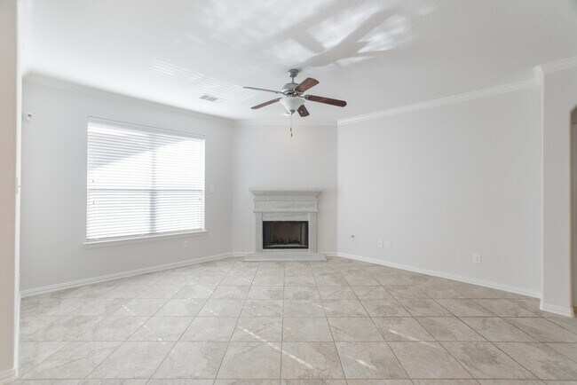Building Photo - 7 Deer River Cir