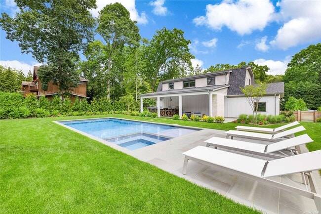 Building Photo - 23 Bayview Rd