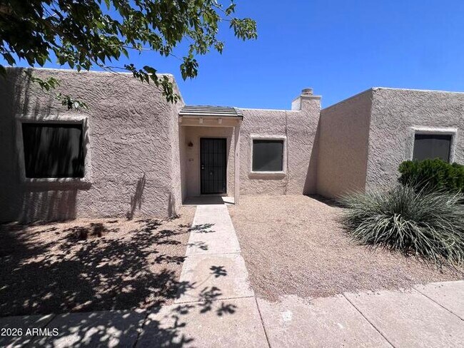 Building Photo - 15601 N 27th St