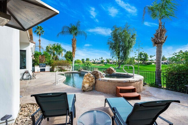 Building Photo - 79215 Mandarina