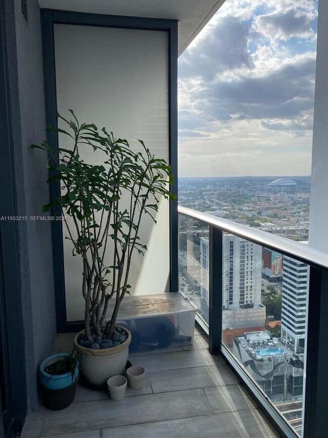 Building Photo - 55 SW 9th St