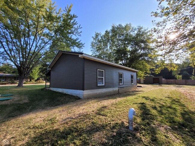 Building Photo - 127 Bailey Ln