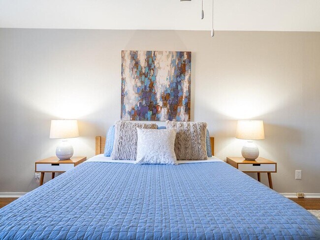 Building Photo - 11618 Sherwood Forest