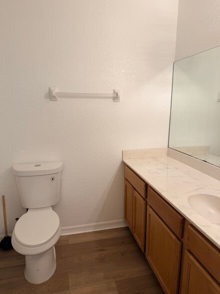 Building Photo - 3995 Almeida Ct