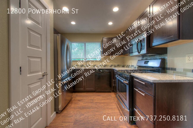 Building Photo - 12800 Powderhorn St