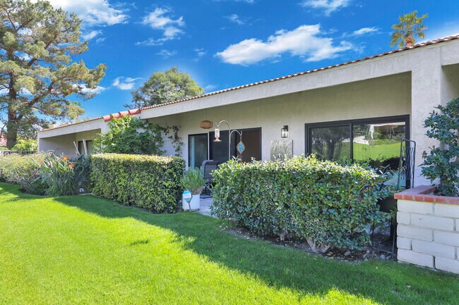 Building Photo - 166 Wimbledon Ct