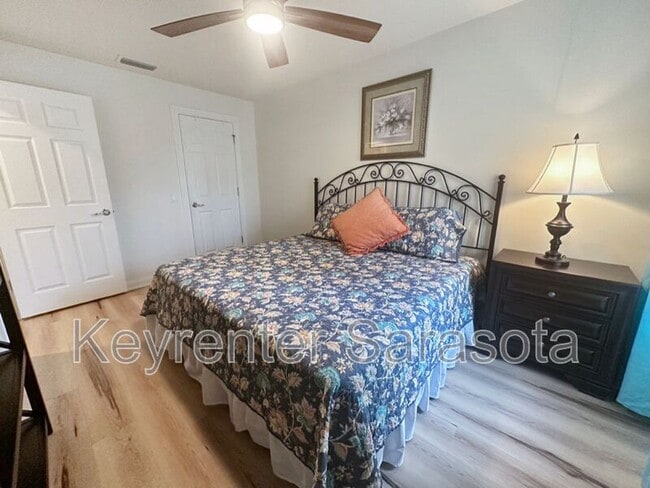 Building Photo - 6090 Benevento Dr