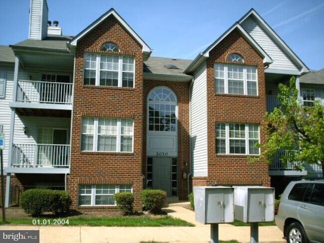 Primary Photo - 2030 Alice Ave
