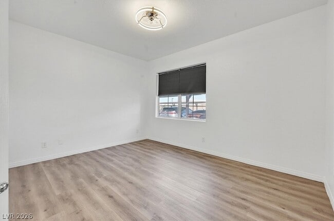 Building Photo - 8777 W Maule Ave