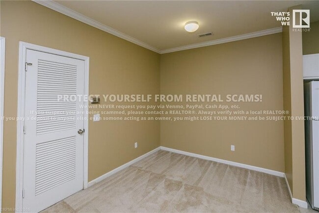 Building Photo - 4261 NE Meadow Creek Cir