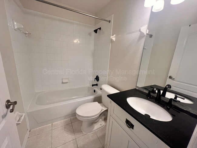 Building Photo - 3930 Lakeside Reserve Ln