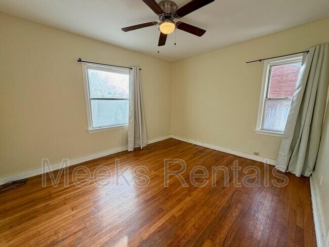 Building Photo - 1418 Ravinia Rd