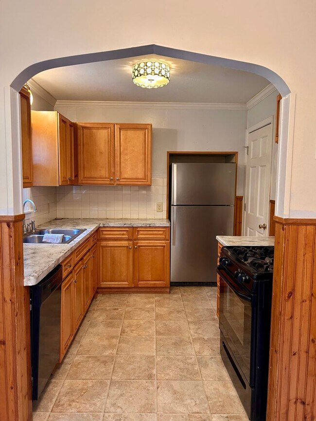 Building Photo - 79 River Meadow Dr