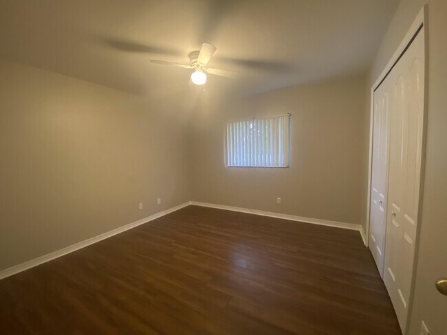 Building Photo - 3928 Champagne Ave