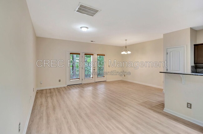 Building Photo - 140 Buchanan Cir