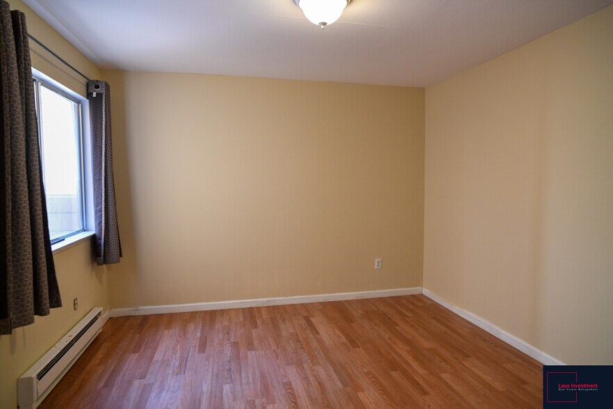 Bedroom - 125 Palm Ave