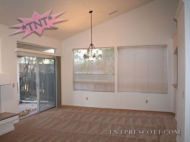 Building Photo - Home in Oaks of the Ranch HOA