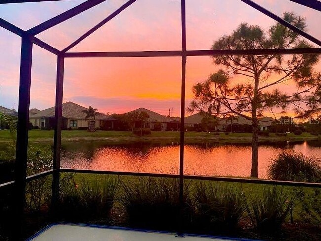 Building Photo - 21645 Avon Park Ct