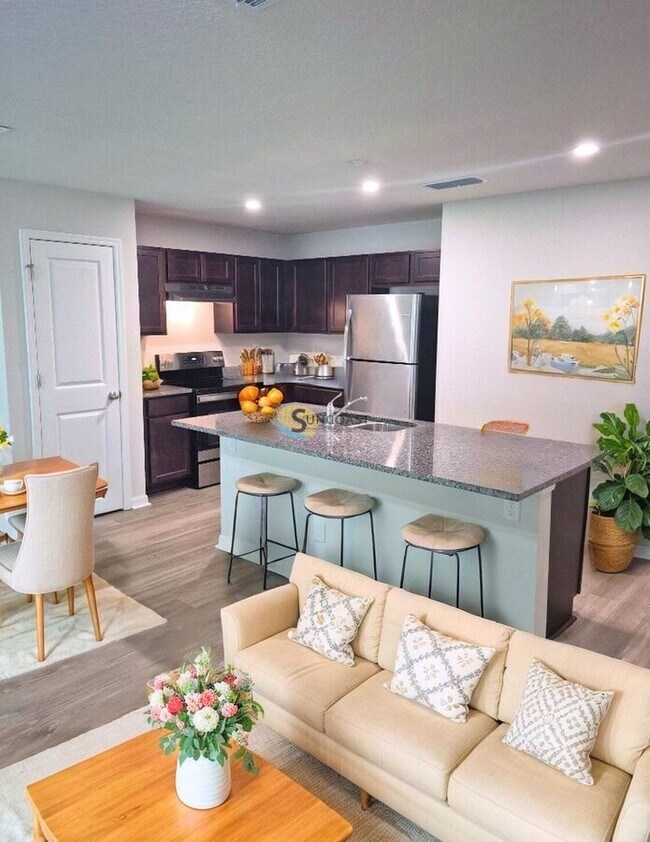 Building Photo - 6473 Sweetbay Ln