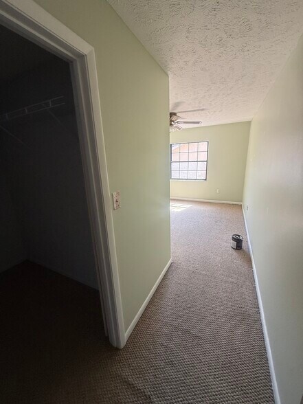 Building Photo - 10180 SE 139th Pl