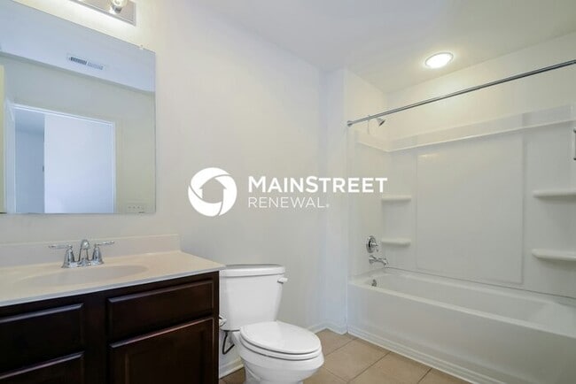 Building Photo - 4 Bedroom Pet-Friendly Home in Fultondale, AL with Main Street Renewal