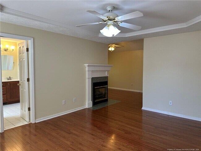 Building Photo - 2827 Beringer Dr