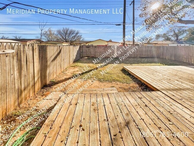 Building Photo - 2107 35th St