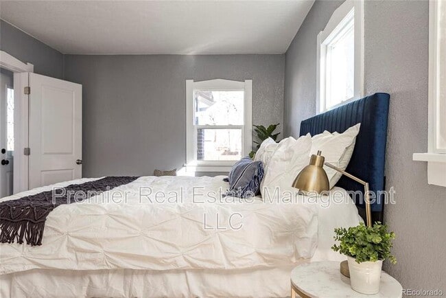 Building Photo - 2784 W 41st Ave