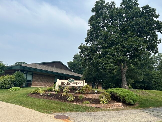 Building Photo - 1385 Redbridge Ct