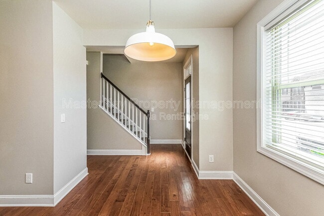 Building Photo - 2805 Piedmont River Way