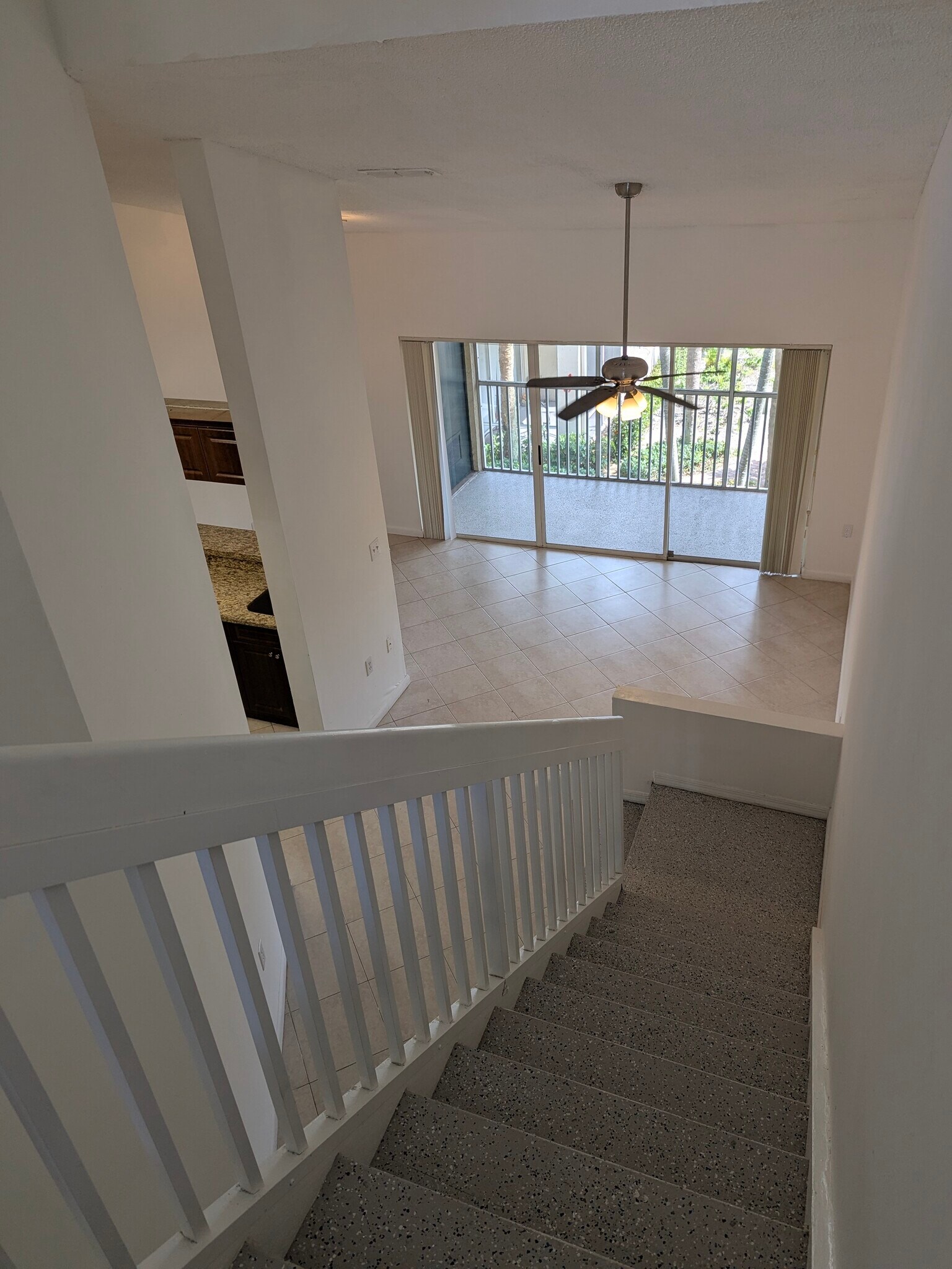 Building Photo - 18203 Glenmoor Dr