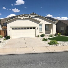 Building Photo - 3908 Cloverbrook Dr