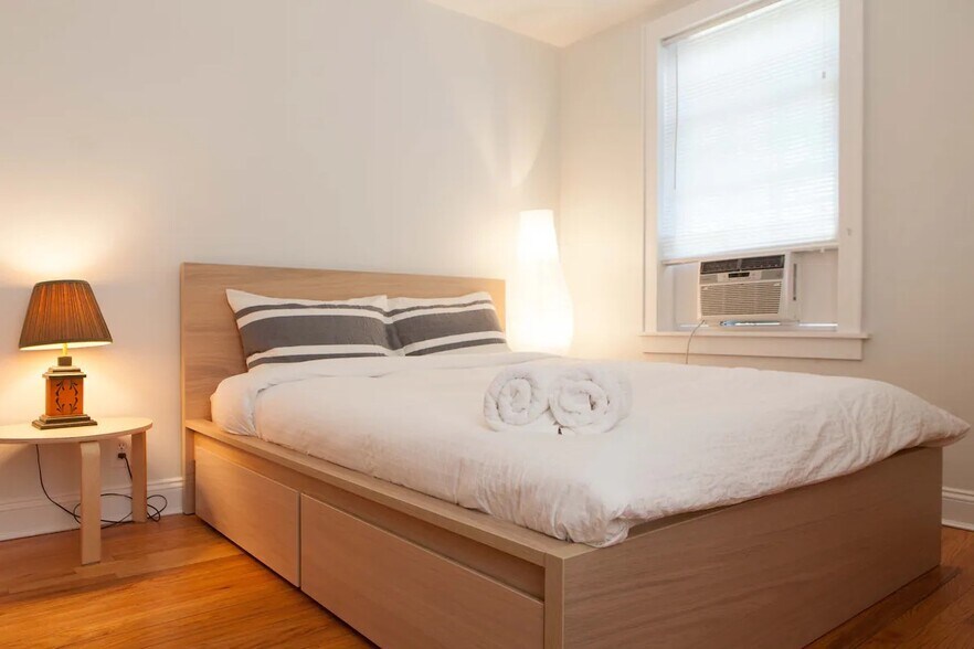 Building Photo - 3934 46th St