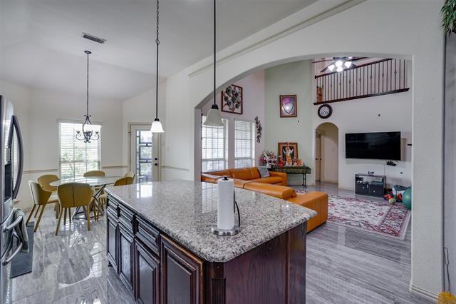 Building Photo - 13704 Blueberry Hill Dr