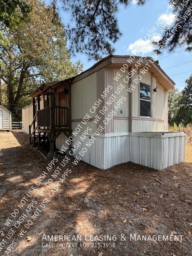 Building Photo - 2307 N John Redditt Dr