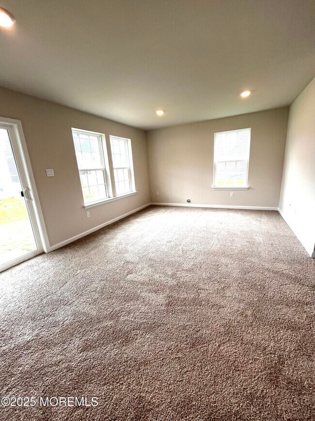 Building Photo - 20 Rothbury Ct