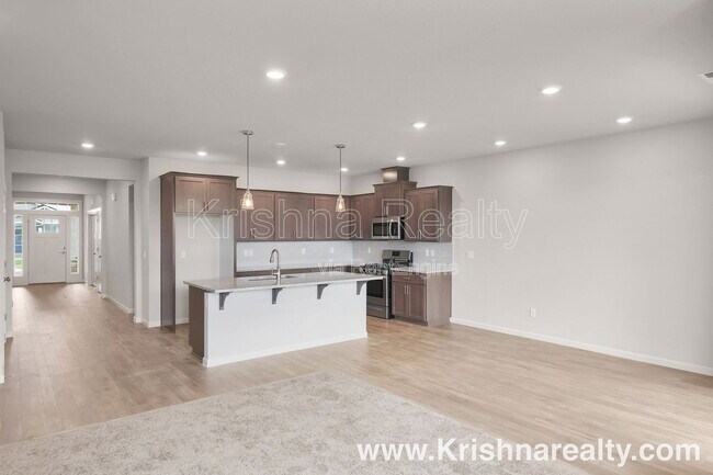 Building Photo - 1115 S 32nd Ave