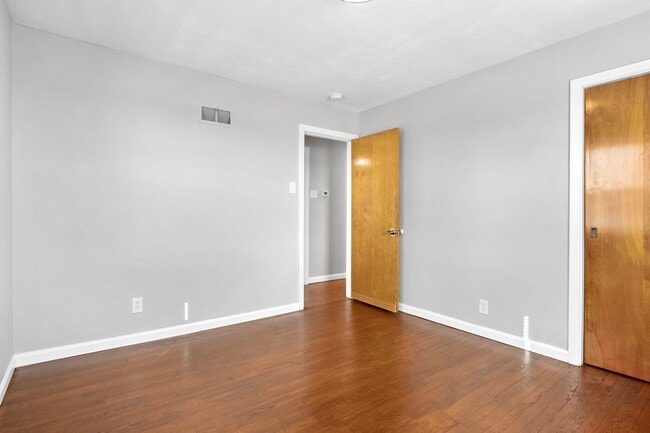 Building Photo - 12447 McKelvey Rd