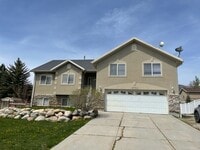 Building Photo - Ogden Valley Home (Eden)