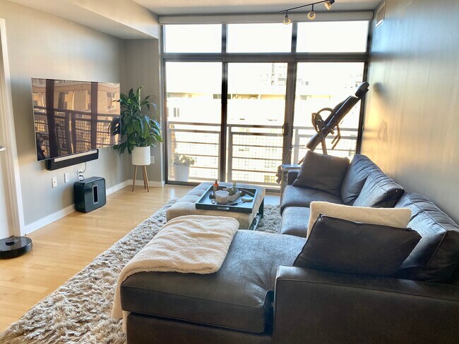 Living - 475 K St NW