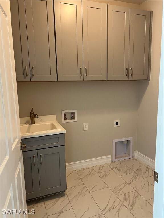Building Photo - 393 Deauville Lp