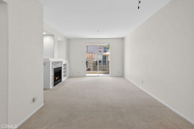 Building Photo - 26 Vía Cordoba