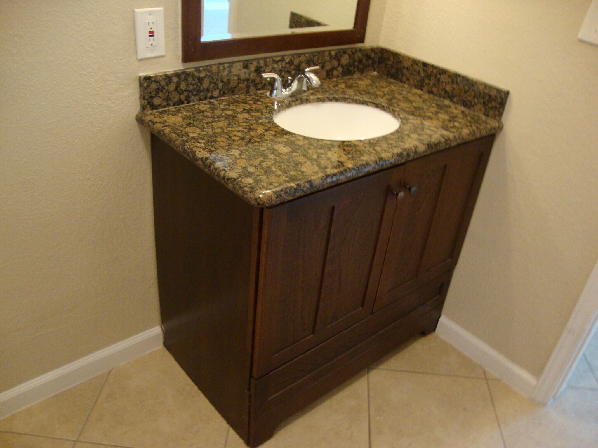 Building Photo - 3816 Gano St