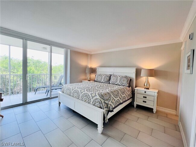 Building Photo - 5 Bluebill Ave