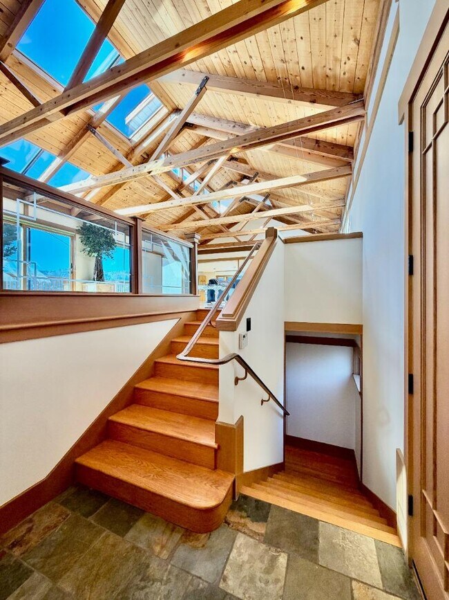 Building Photo - 63 Berryessa Way